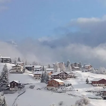 Alpstuga Vardaval - / Gr *