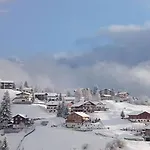 Alpesi faház Vardaval - / Gr *